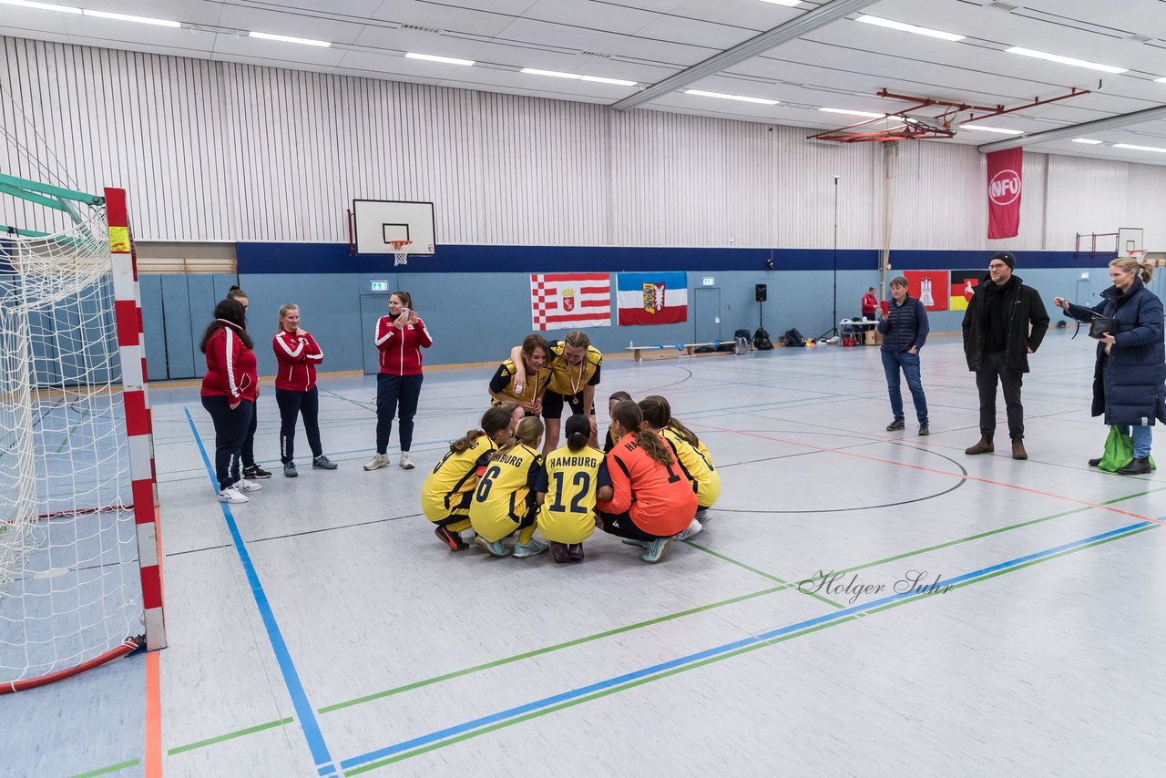 Bild 121 - wCJ Norddeutsches Futsalturnier Auswahlmannschaften